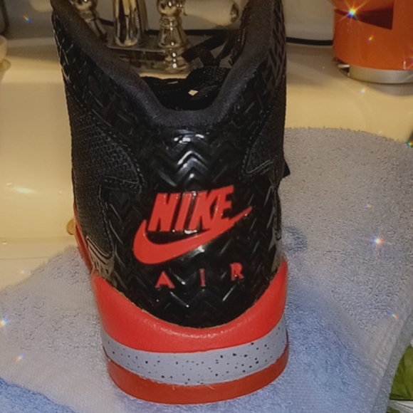 Jordan spike - Picture 1 of 4